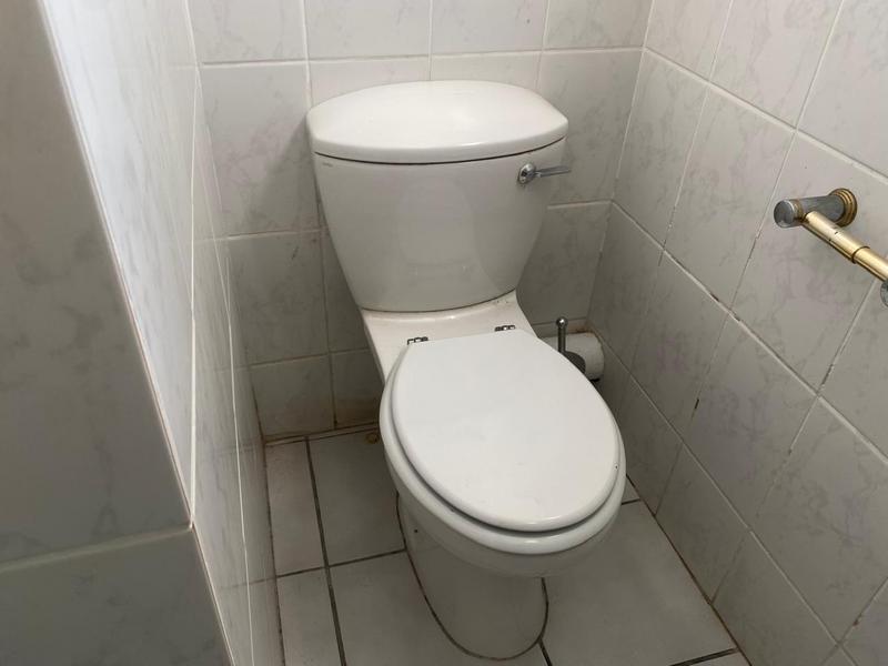 5 Bedroom Property for Sale in Balmoral Eastern Cape
